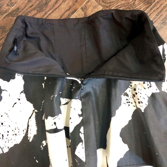 NWOT Tibi Plash Stretch Twill Yoked Skirt - Picture 4 of 8